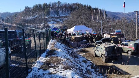 Laçın yolu ilə bağlı bir neçə variantımız var - ŞƏRH