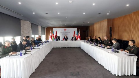 Müdafiə nazirləri Azərbaycanda görüşəcəklər