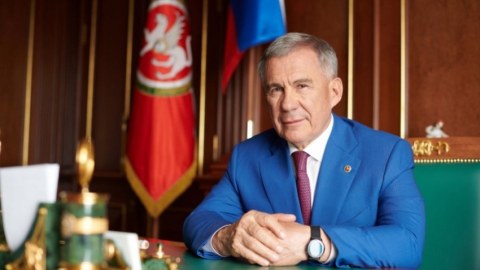 Tatarıstanda prezident vəzifəsinin adı dəyişdi - Rəis adlanacaq