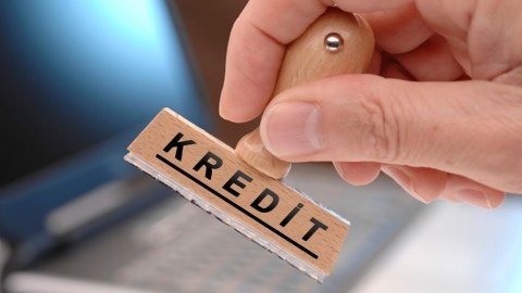 Kredit faizləri azaldılacaq? - Baş bankir ekspertlərə nə deyib...
