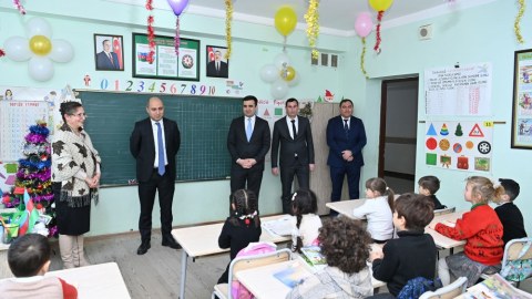 Nazir orta məktəbdə tədris prosesini izlədi - FOTOLAR