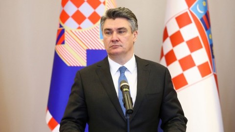 Xorvatoya Prezidenti İlham Əliyevi təbrik etdi 