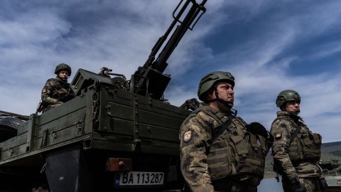 Bolqarıstandan Ukraynaya yeni hərbi YARDIM 