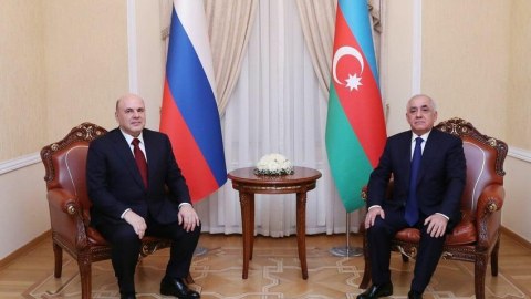 Əli Əsədov Mişustinlə danışıqlar apardı 