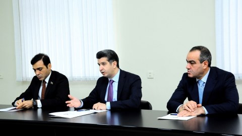 İcra başçısı və deputat sakinlərlə görüşüblər - FOTO