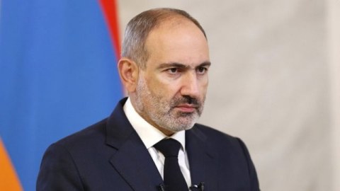 Paşinyan Rusiyaya getdi 