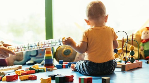 Uşaq evlərində böyüyənlərin sayı AÇIQLANDI