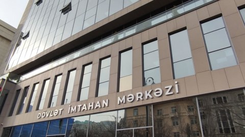 DİM “İnformatika” vəsaitinin yenilənmiş nəşrini çap etdi