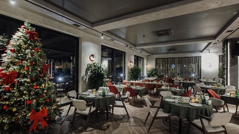 Nə pul var, nə də restoranlarda boş yer - Maaşı bir günlük əyləncəyə xərcləyəcəklər