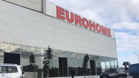 “Eurohome”un fəaliyyəti dayandırıldı - VİDEO