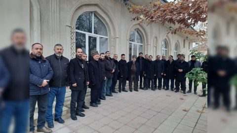Din xadimlərindən İrana etiraz