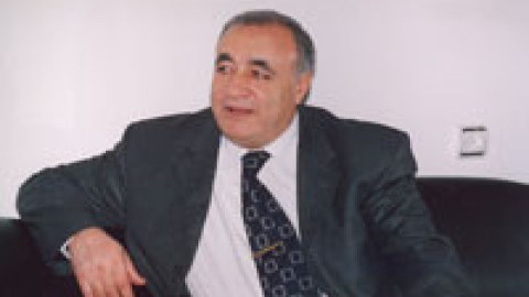 Sabiq bələdiyyə sədri nədə ittiham olunur? - YENİLƏNİB