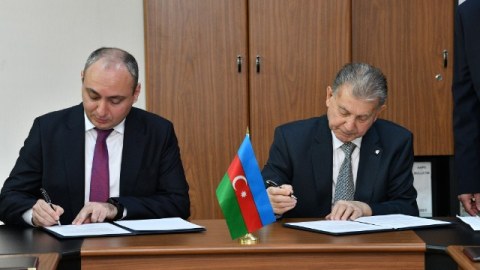 "Azərkosmos"la bu institut arasında memorandum imzalandı - FOTOLAR