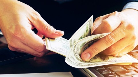 Rusiyanın ən zənginləri 93 milyard dollar itirdilər