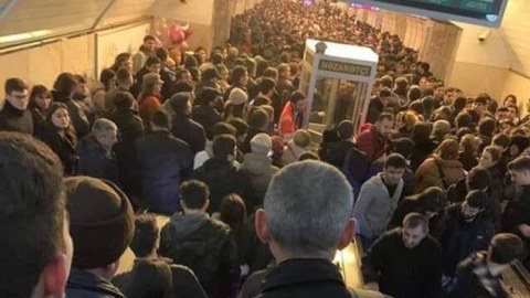 Qatar çoxdur, amma intervalı azalda bilmirik - Metropoliten