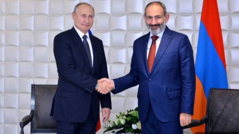Putin Paşinyana məktub göndərdi