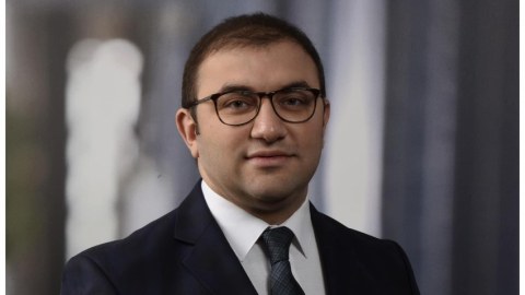 Azərbaycanlı Almaniyada klinika direktoru TƏYİN OLUNDU
