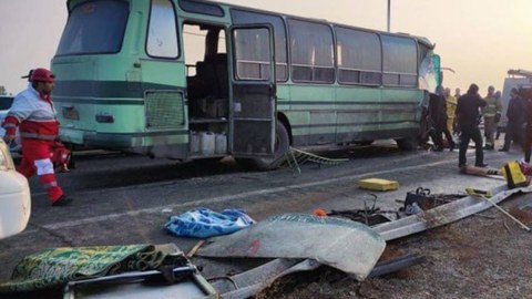 İranda aeroportda iki avtobus toqquşdu - 40 nəfər yaralandı