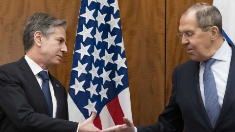 Blinken israilli nazirlə Lavrova mesaj göndərib 