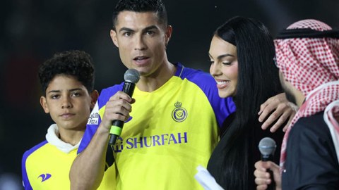 Ronaldo ərəb klubundan fantastik maaş ALACAQ