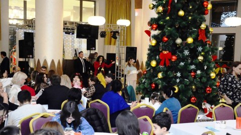 Bayram günlərində Naftalana gələn turistlərin sayı artıb - FOTOLAR