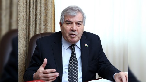 “İcra orqanları soyad sonluqlarının dəyişilməsinə mane olur” - Deputat