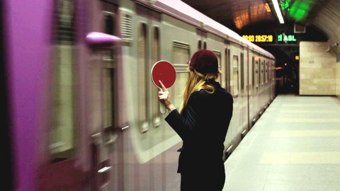 Metroda yenə problem - “Nizami”də sıxlıq yarandı
