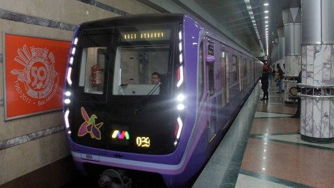 Metro Yeni il gecəsi 1 saat artıq işləyəcək
