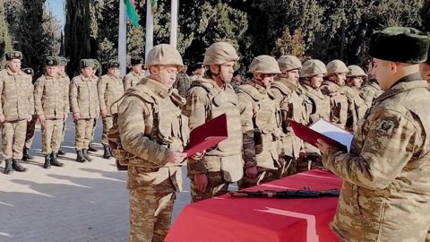 Orduda hərbi xidmətə qəbul və ehtiyata buraxılma tədbirləri keçirilir