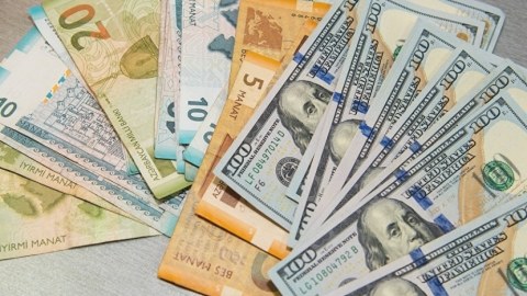 Dolların 3 günlük MƏZƏNNƏSİ