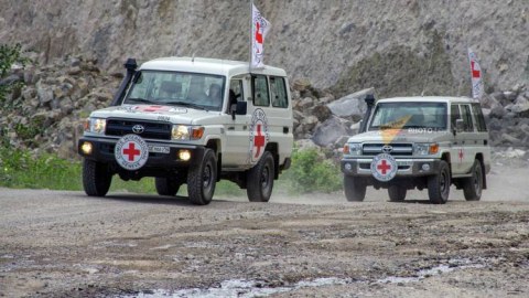 Daha üç erməni Xankəndidən Ermənistana aparıldı
