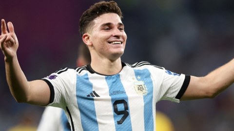 Bir oyunda ən çox qol vuran futbolçu