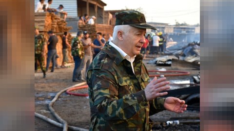 General yanğın yerinə GƏLDİ