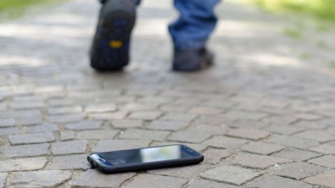 Telefon itdikdə içindəki məlumatları qorumağın yolları - FOTO