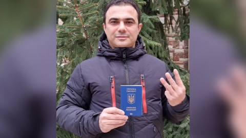Zelenski Hikmət Cavadova vətəndaşlıq verdi