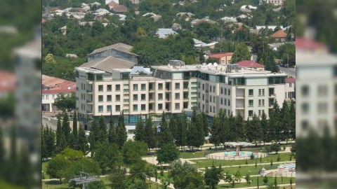 Azərbaycanda 9 milyon manata hotel satılır - FOTOLAR