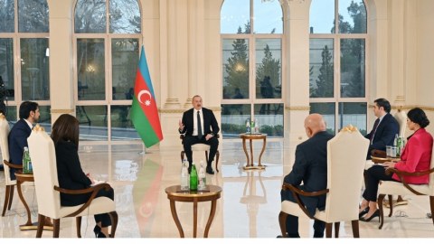 Ermənistan görməli olduğu işlərin heç birini görməyib