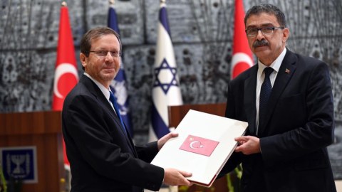 İsrail Prezidenti Türkiyə səfirini qəbul etdi