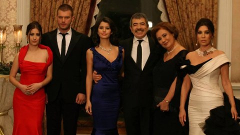 “Aşkı-Memnu” geri dönür