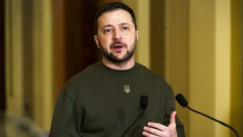 NATO-nun dəstəyi Ukrayna üçün kifayət deyil - Zelenski