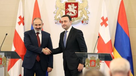 Qaribaşvili Ermənistana gedir - Paşinyanla görüşəcək