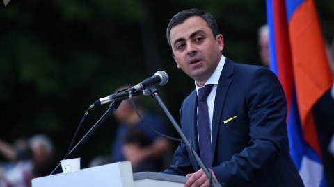 Ermənistanda bu deputat mandatından məhrum edilir