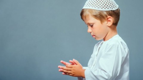 Uşaqları dini ayinlərə cəlb edənlər haqda araşdırma BAŞLADI