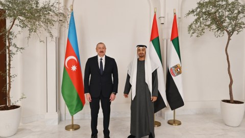 İlham Əliyev BƏƏ prezidenti ilə görüşdü - YENİLƏNİB