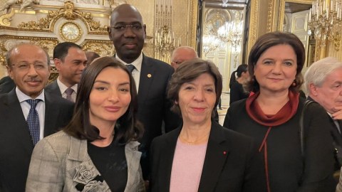 Leyla Abdullayeva Fransa XİN başçısı ilə görüşdü 