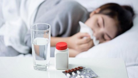 Hazırda yayılan qripə antibiotikin heç bir təsiri yoxdur - İnfeksionist