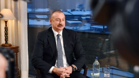 İlham Əliyev Çin televiziyasına müsahibə verdi