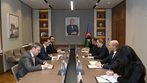 Stoltenberqin nümayəndəsi Azərbaycana gəldi 