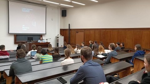 Varşava Universitetində “20 Yanvar” dərsi