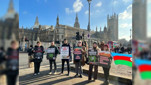 “Erməni ekosidini dayandırın!” - Britaniyada aksiya 